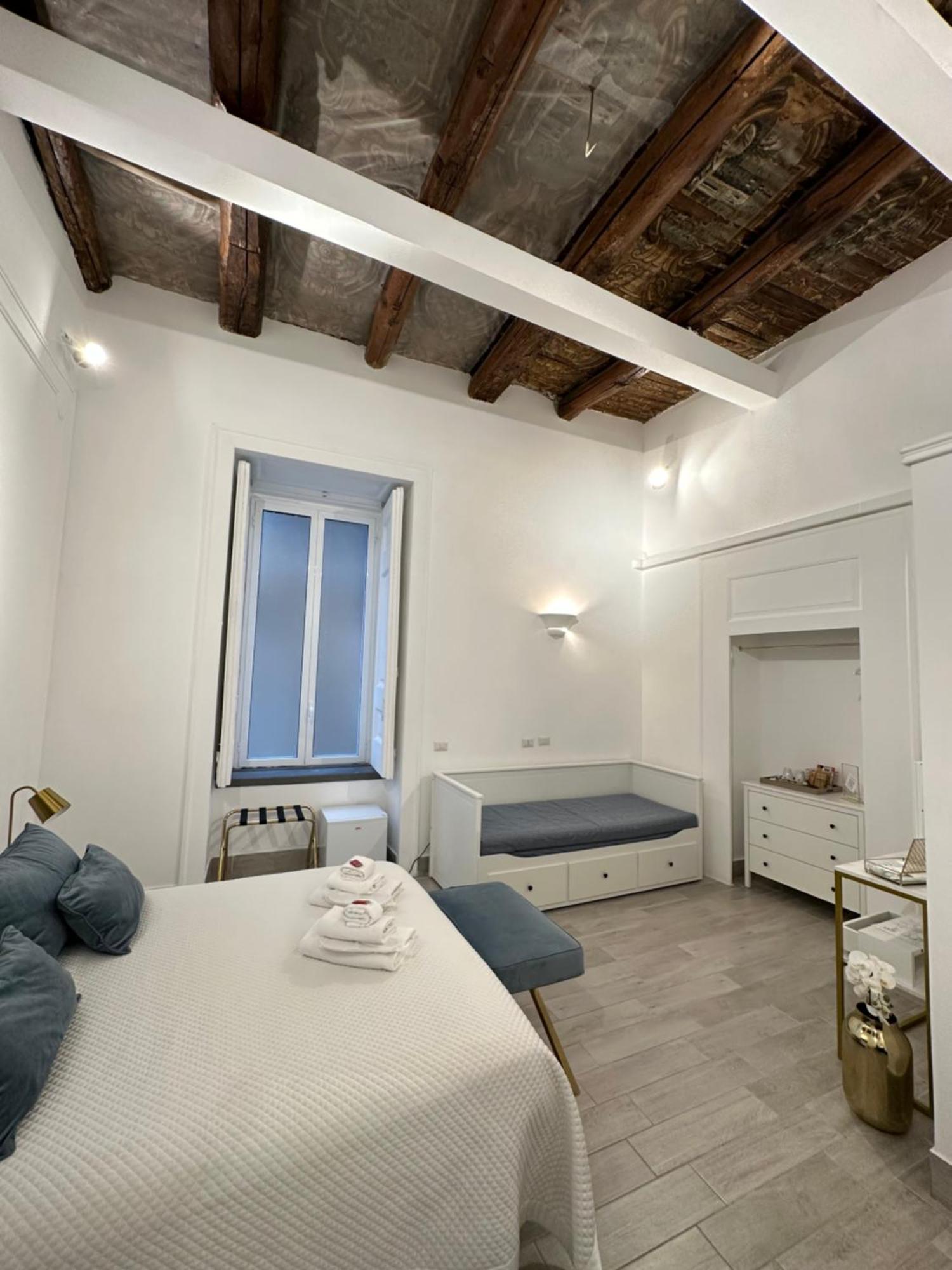 Maison M Napoli Boutique Rooms Exterior foto