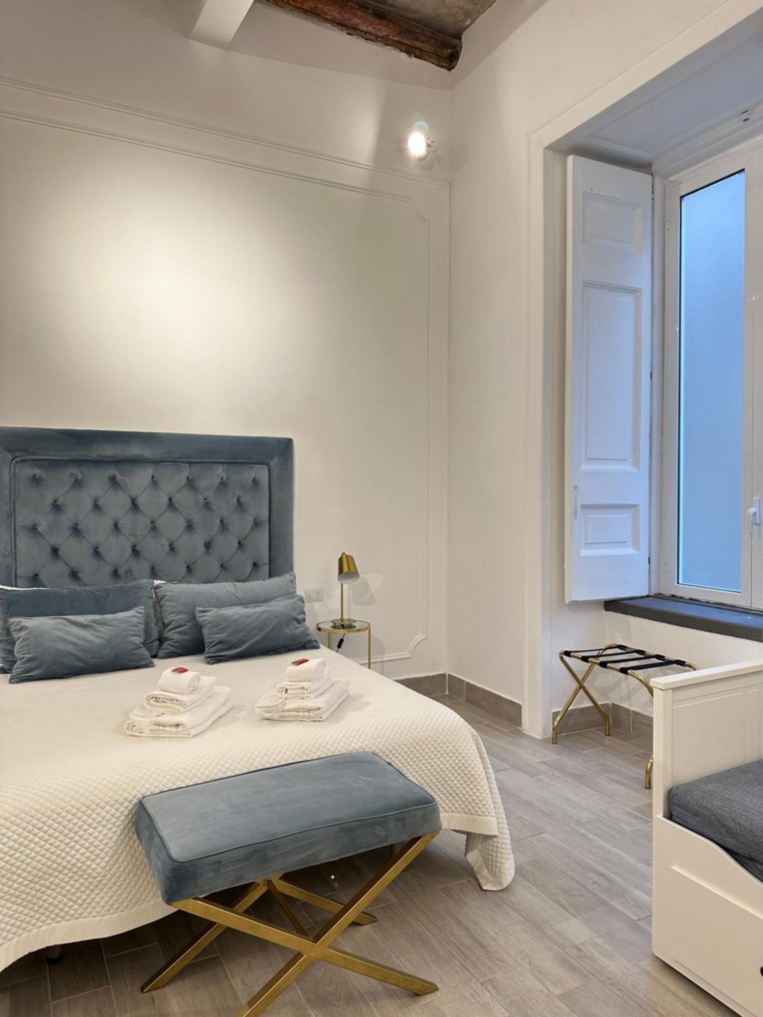 Maison M Napoli Boutique Rooms Exterior foto